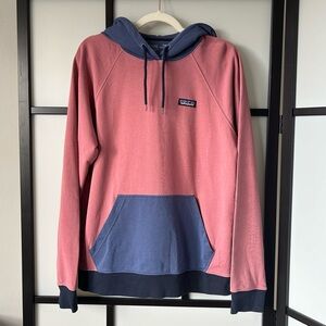 [L] Patagonia Men’s Pastel Pink & Blue Colour Block Long Sleeve Hoodie